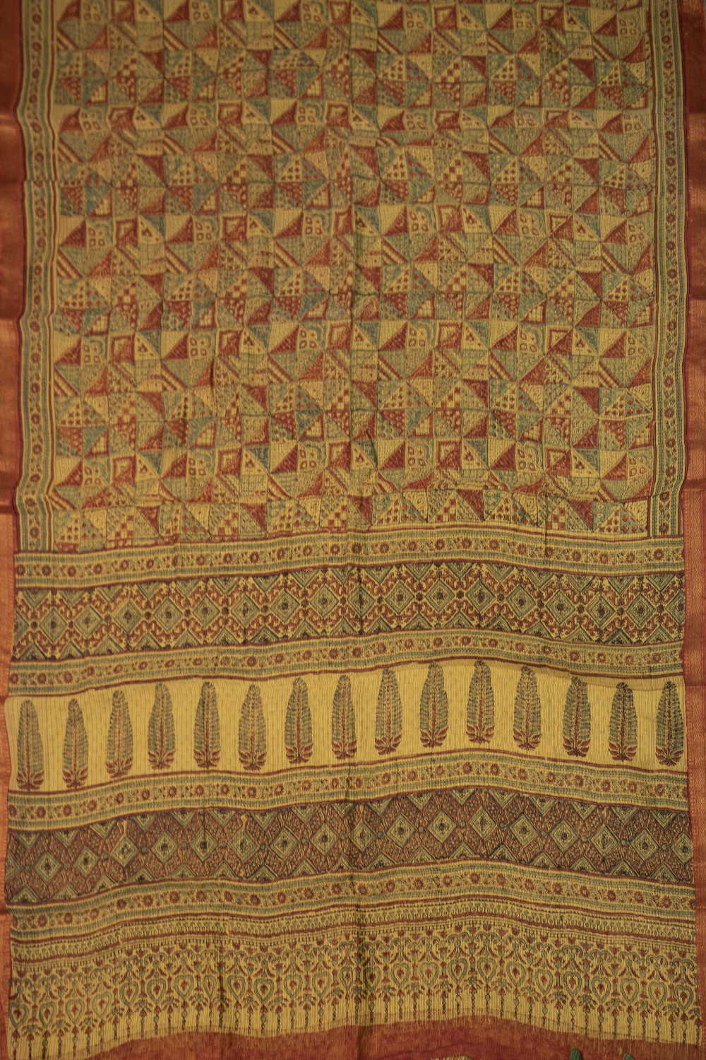 Sarees - Matkatus