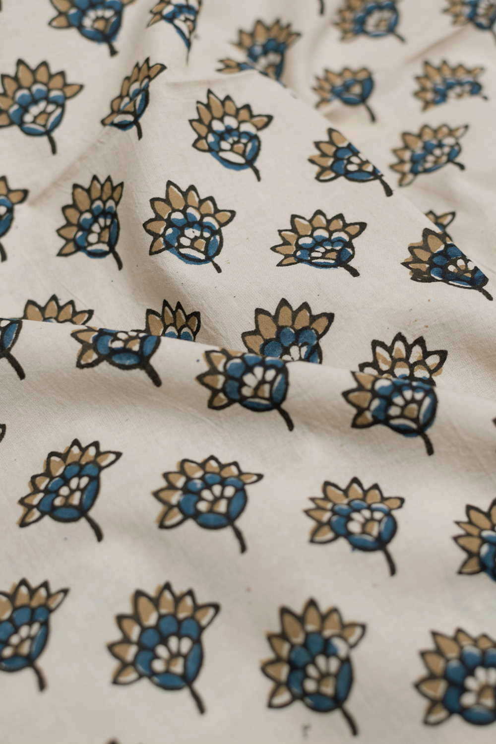 Cotton Fabric-Matkatus