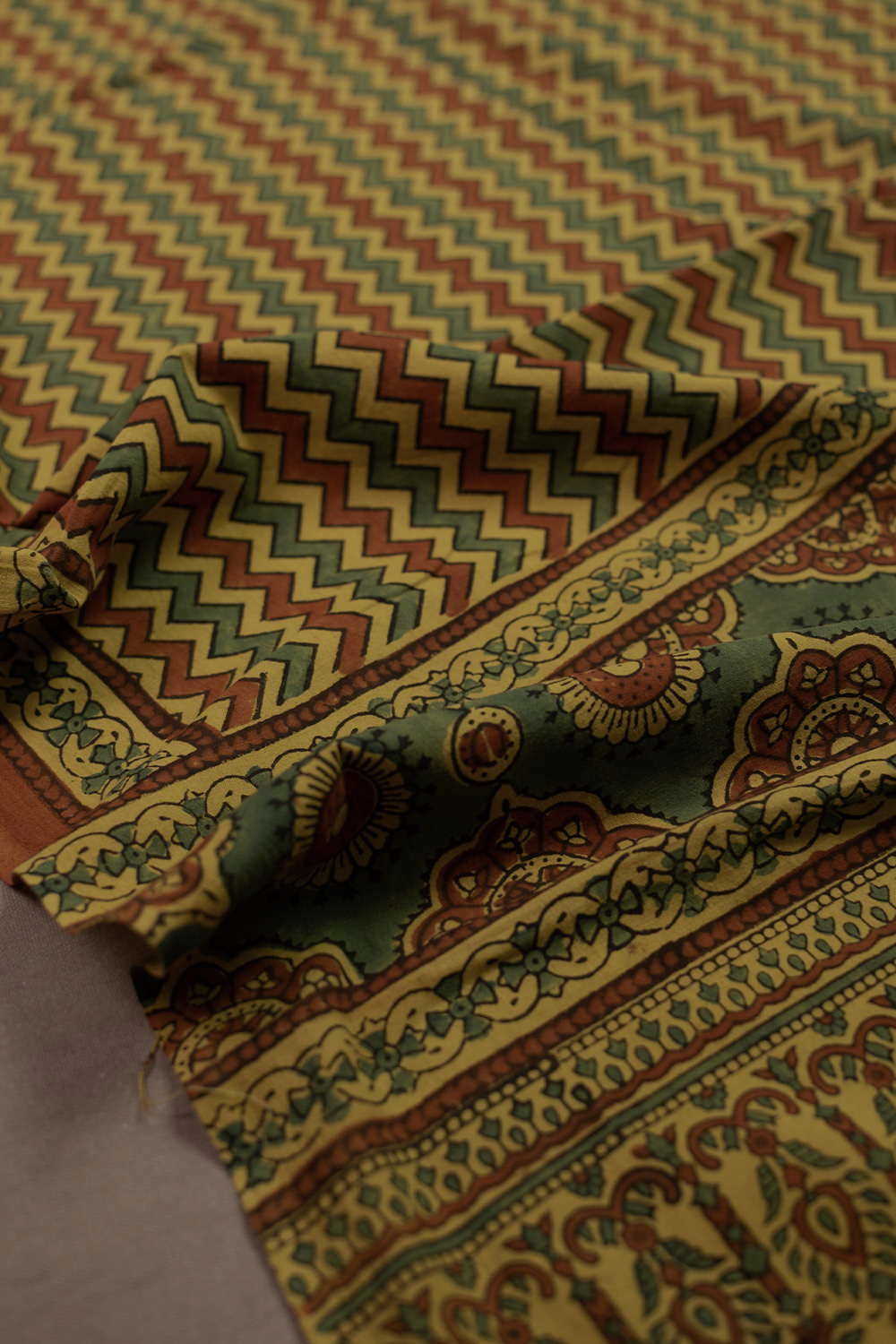 Ajrak Cotton Dupatta - Matkatus