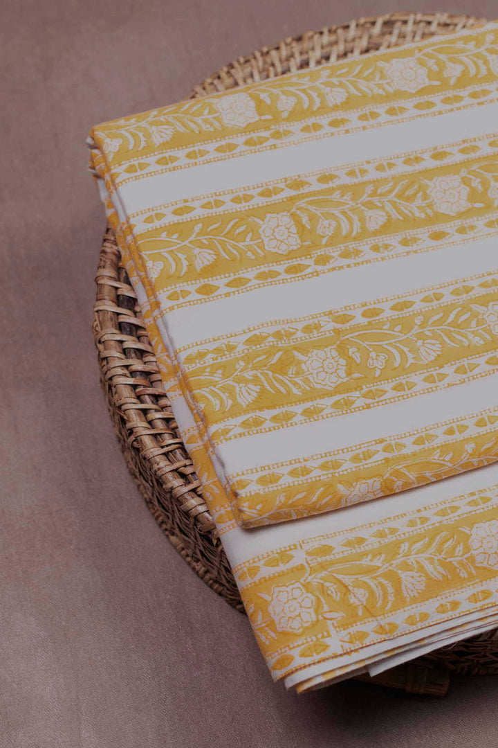 Hand block printed Sanganeri cotton fabric with floral motifs - Matkatus