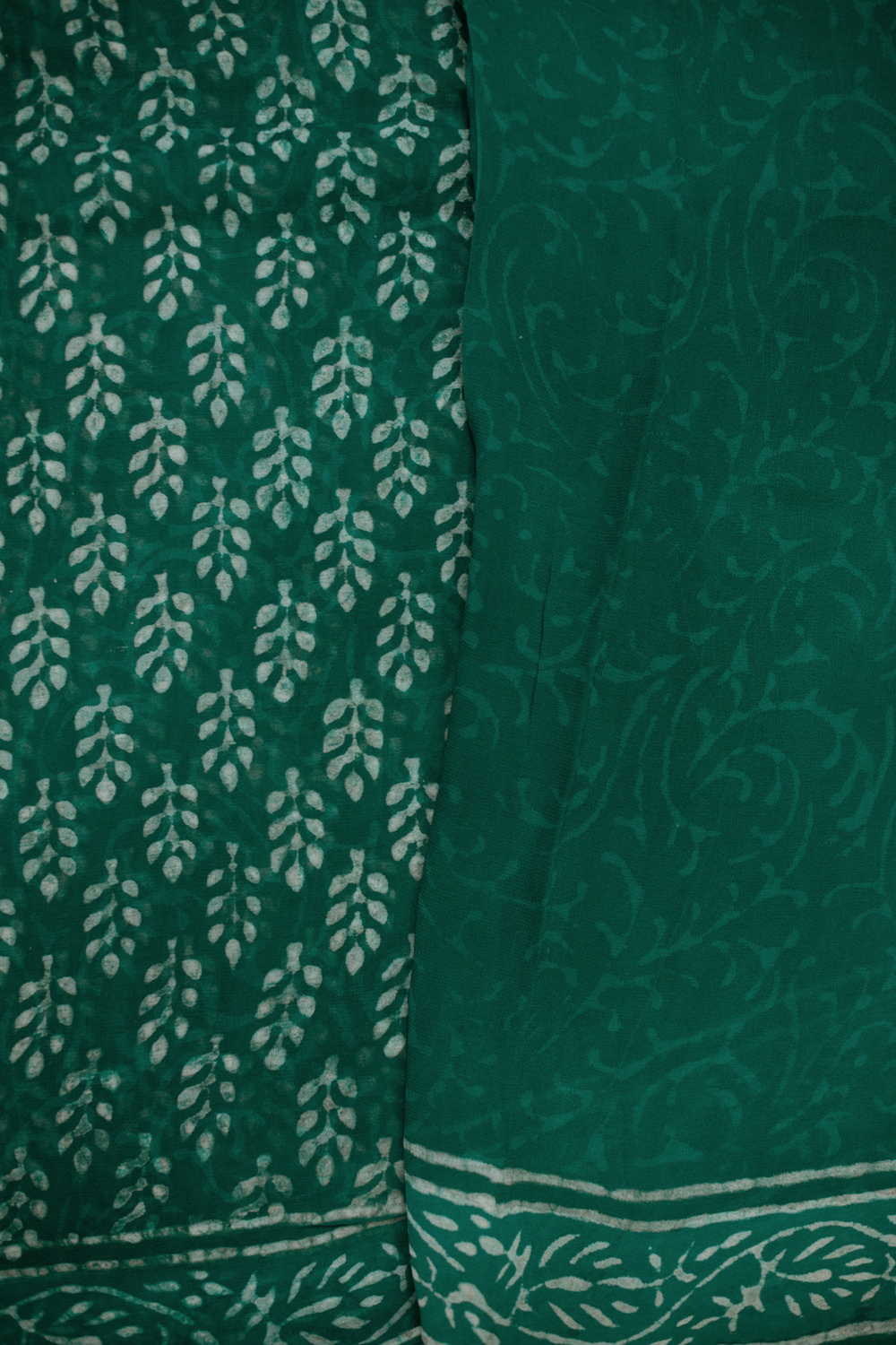 Dark Green Semi Georgette saree