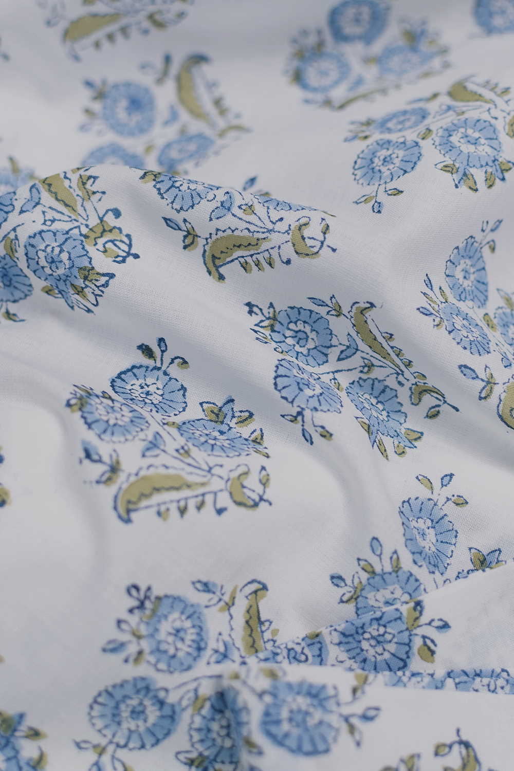 Tri Butta Floral on Off-White Sanganeri Cotton Fabric