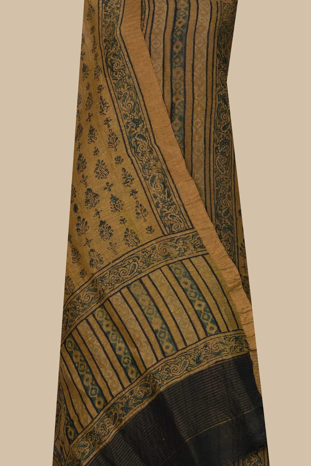 Unstitched Suits-Matkatus
