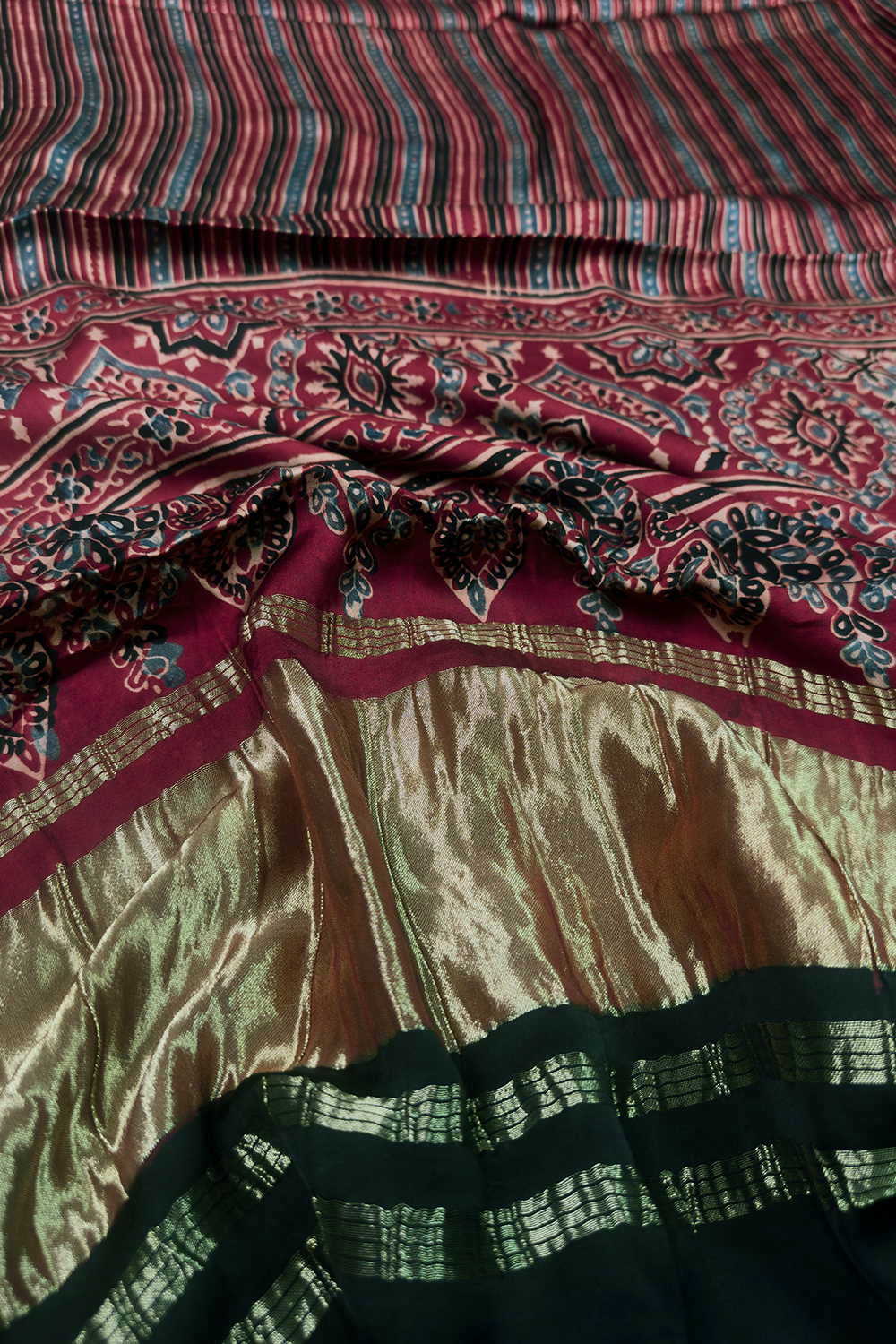 Silk Dupattas - Matkatus