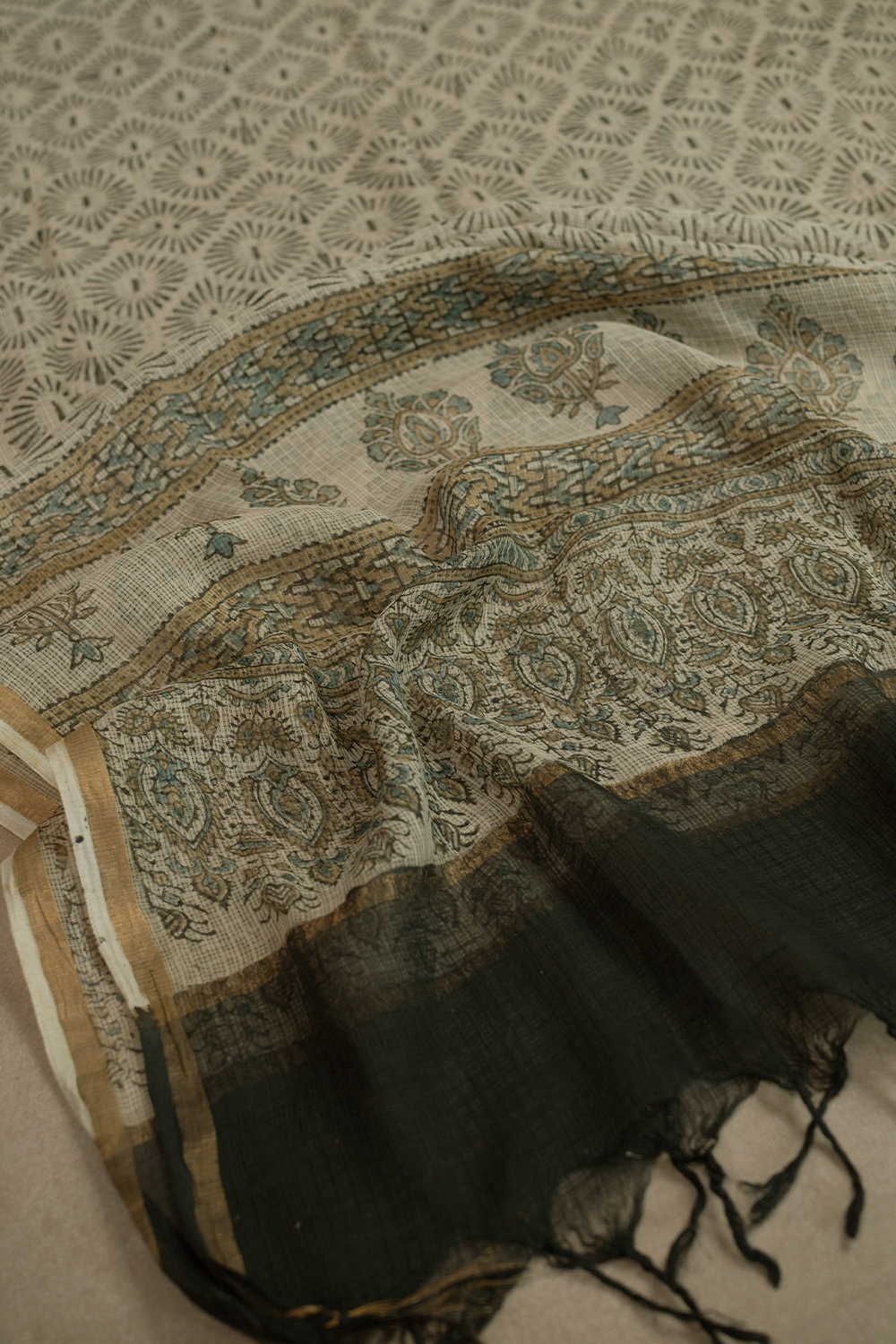Block Printed Dupattas - Matkatus