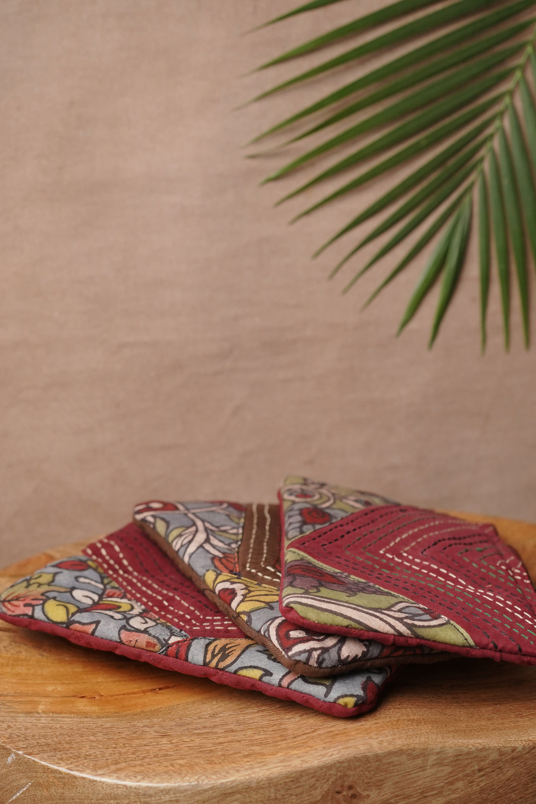 Kalamkari Accessories - Matkatus