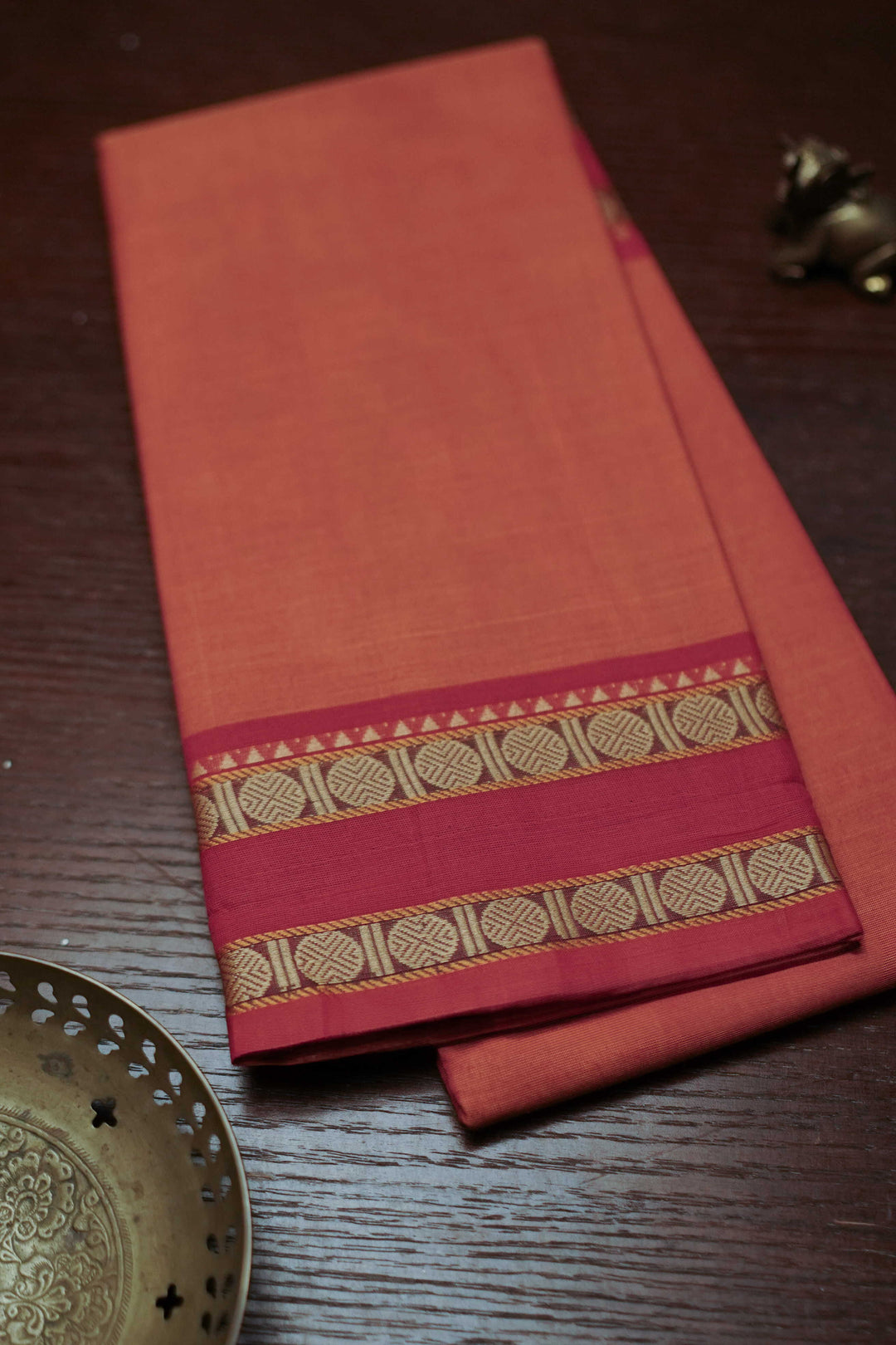 Sarees - Matkatus