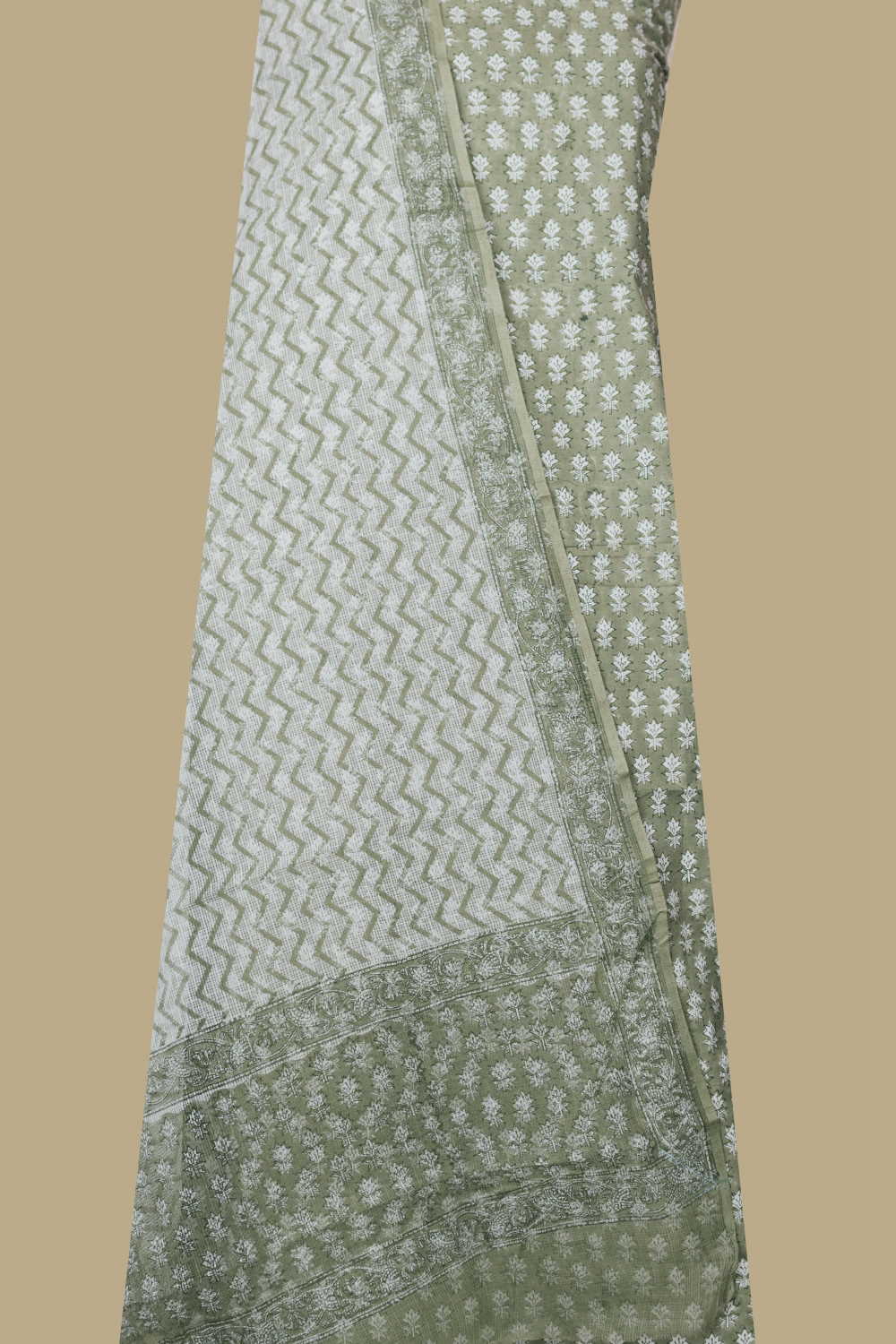 Block Printed Suits-Matkatus