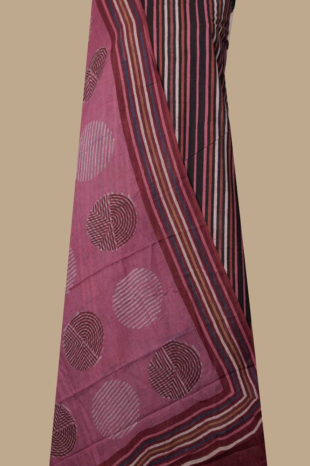 Block Printed Suits-Matkatus
