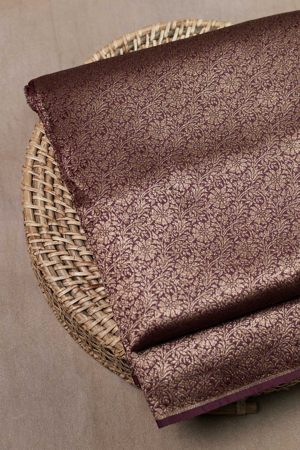 Silk Fabrics-Matkatus