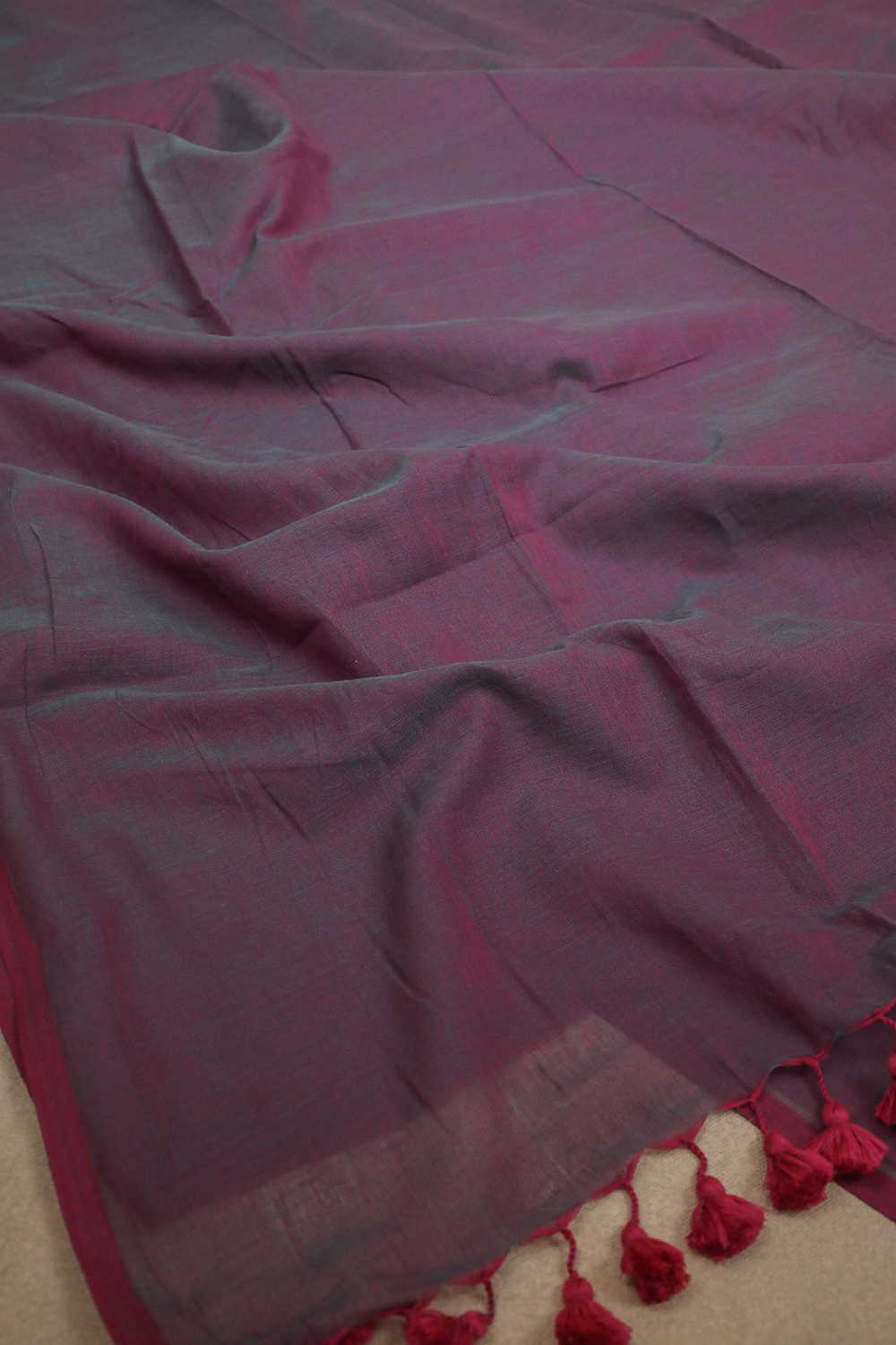 Sarees - Matkatus