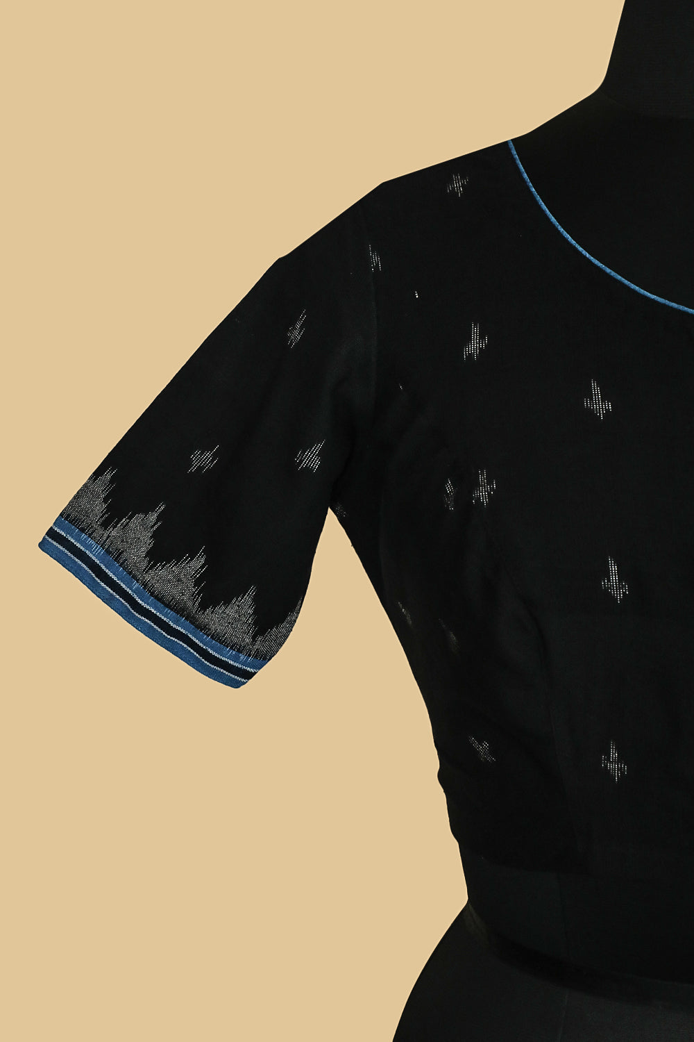 Handcrafted Blouse - Matkatus