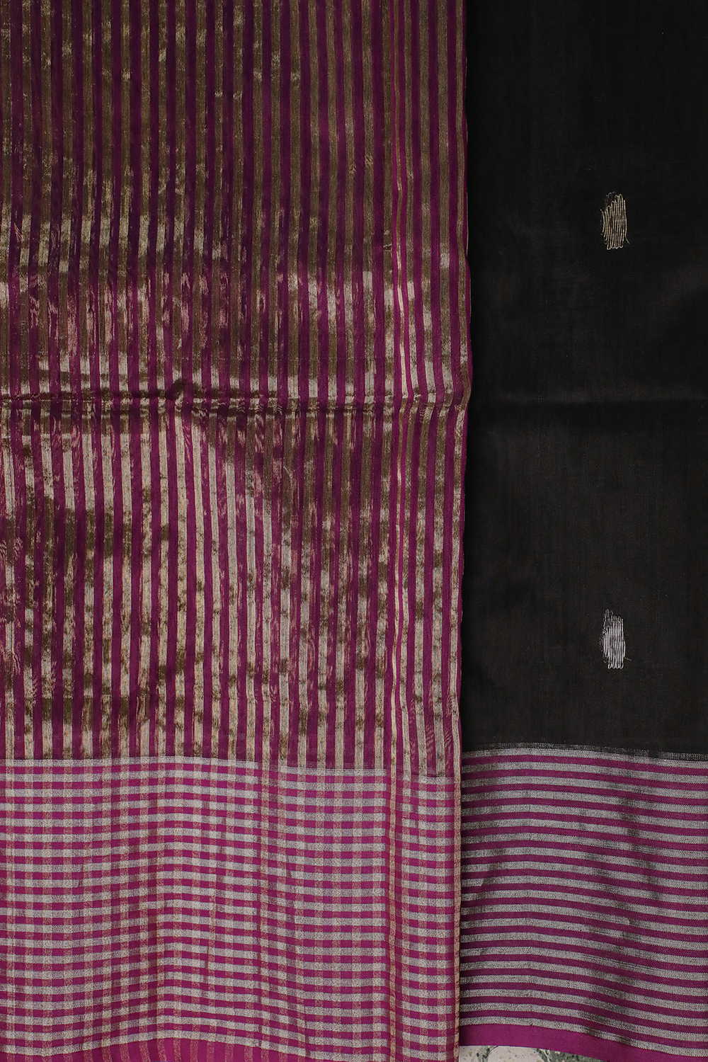 Sarees - Matkatus
