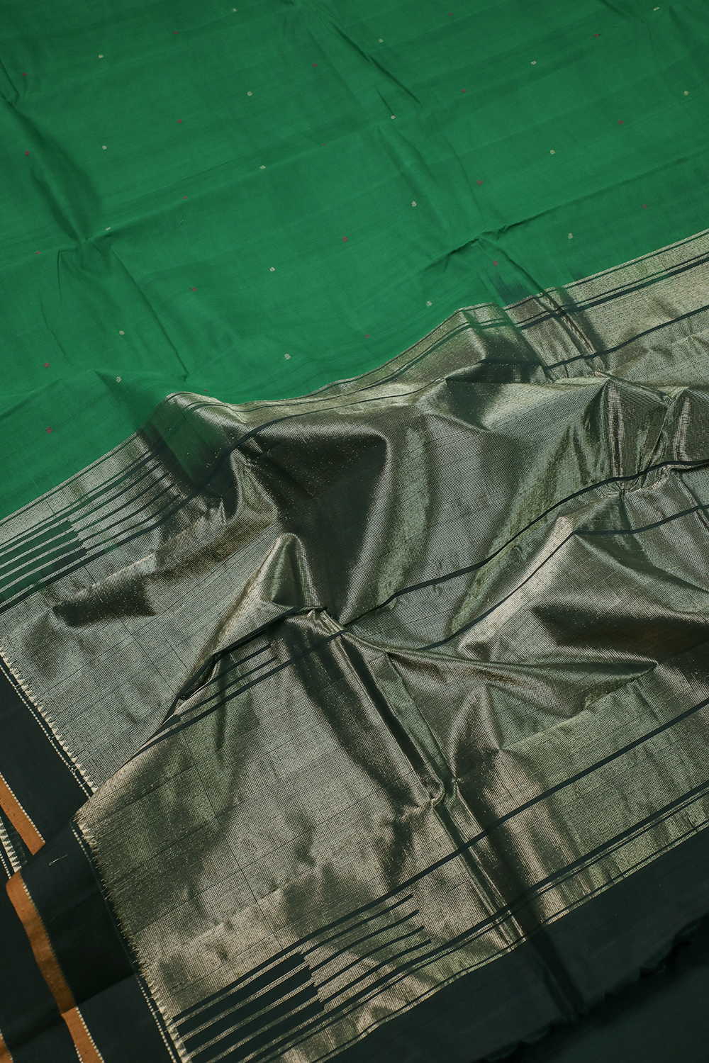 Sarees - Matkatus