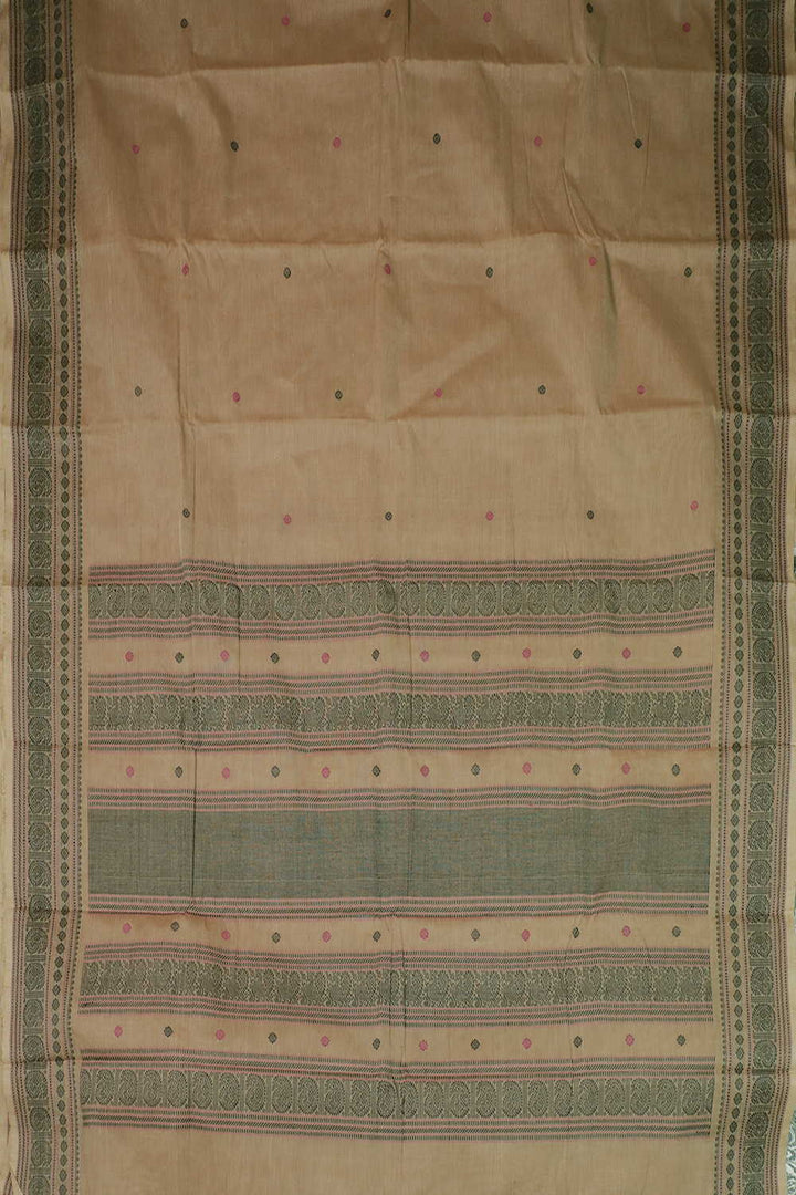 Sarees - Matkatus