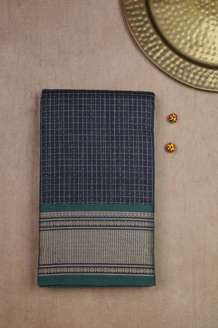 Sarees - Matkatus