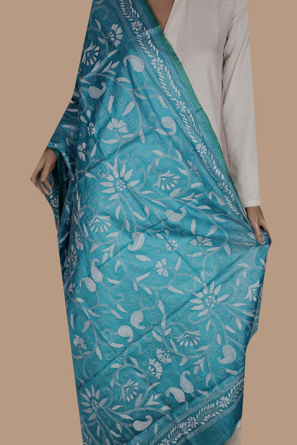 Kantha Silk dupaata-Matkatus