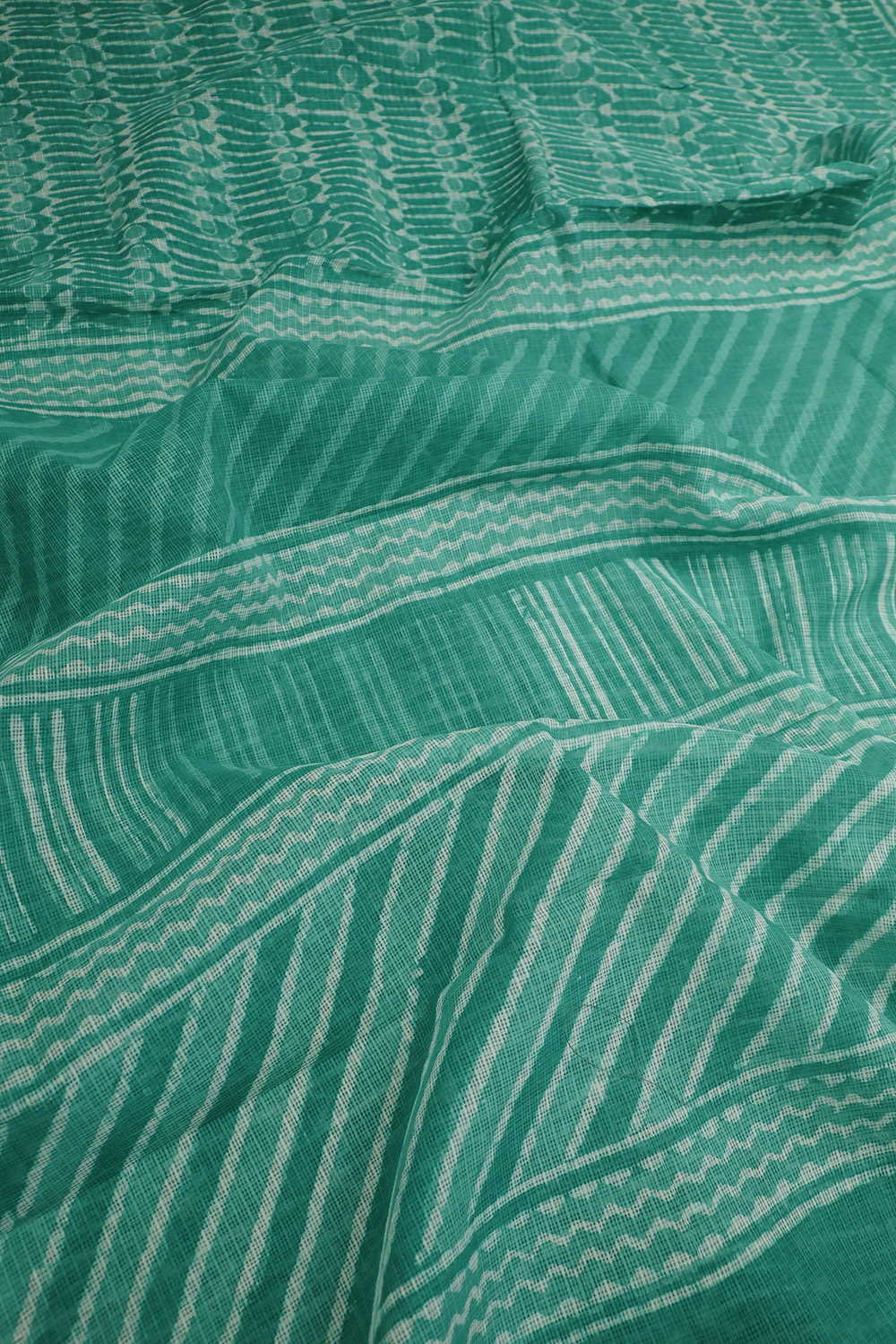Sarees - Matkatus