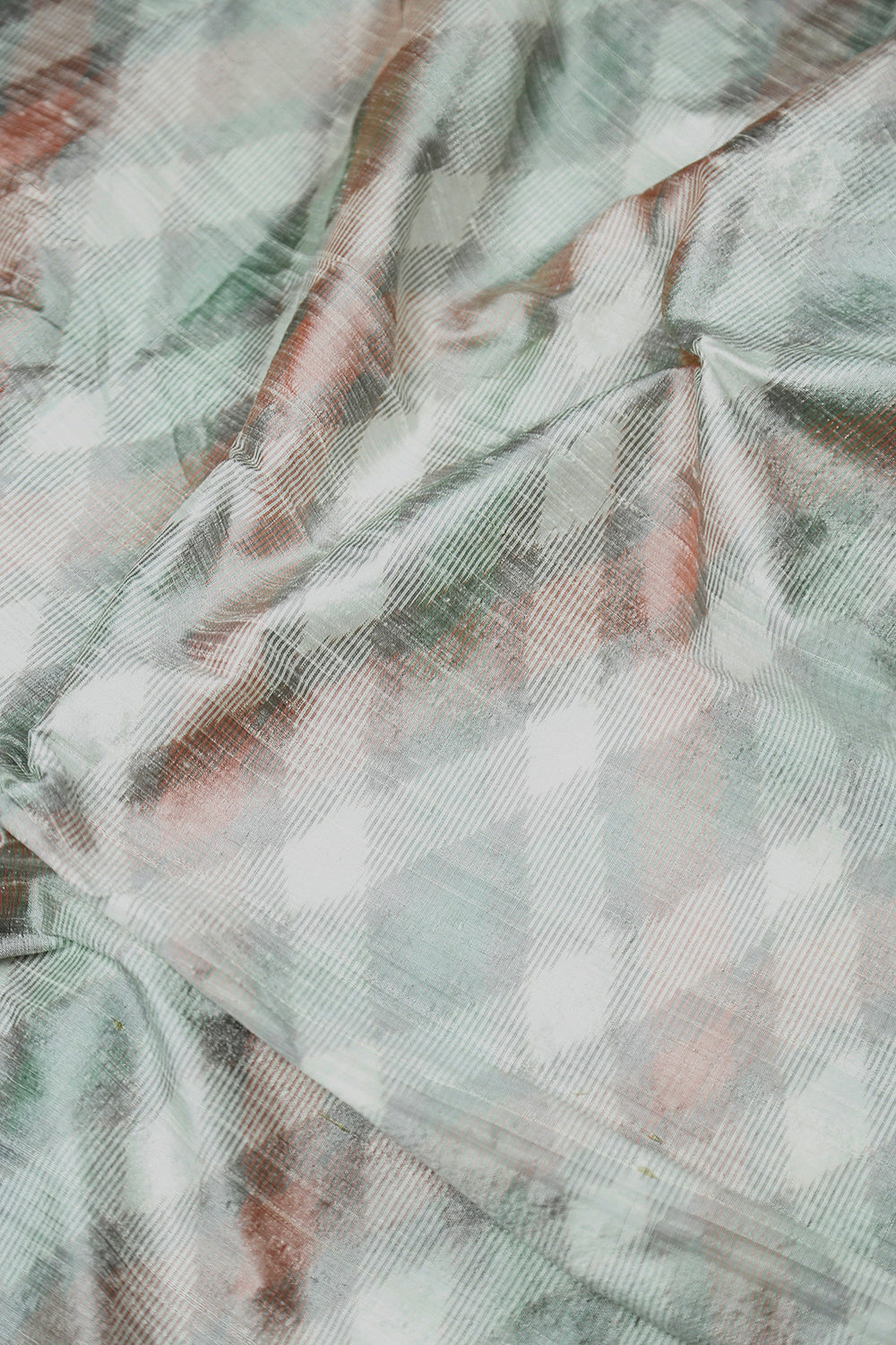 Silk Fabrics - Matkatus