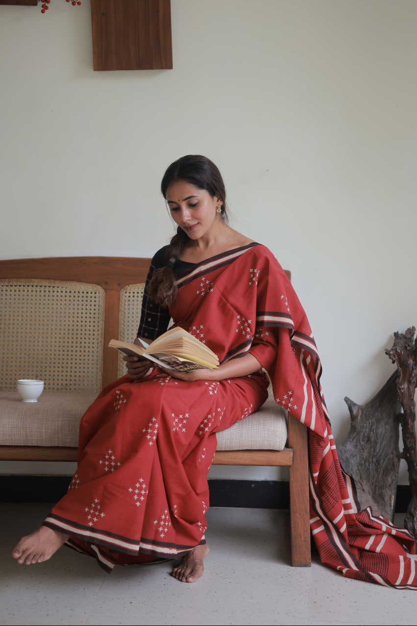 Block Printed Cotton Saree - Matkatus 