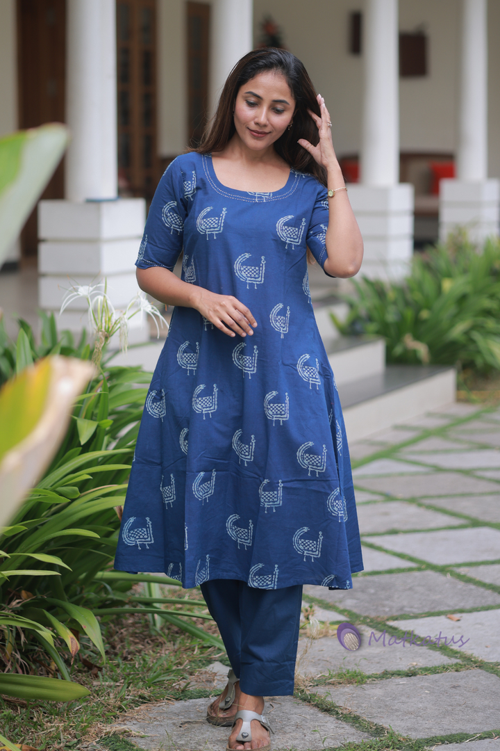 Sara Unstitched Suit Pattern