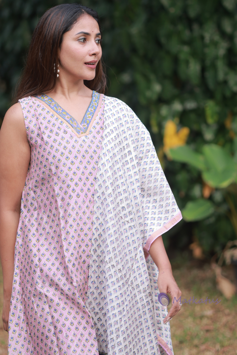 Aarna Unstitched Suit Pattern