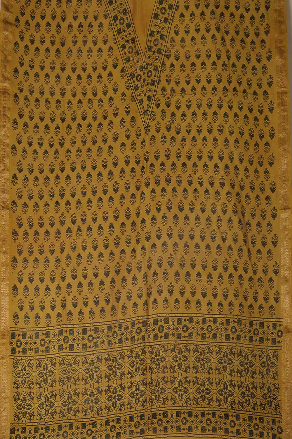 Unstitched Suits - Matkatus 