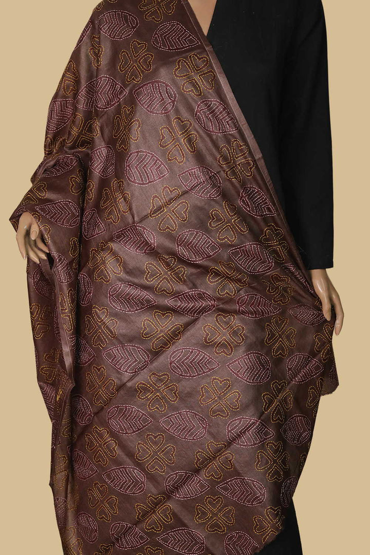 Kantha Silk Dupatta - Matkatus 