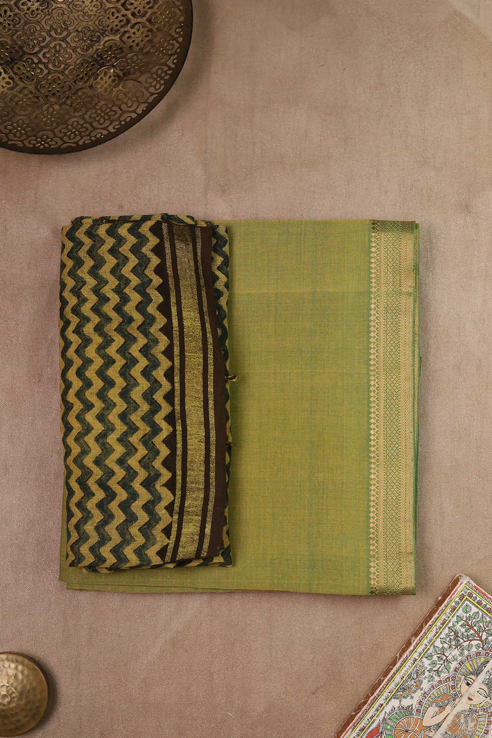 Top & Dupatta - Matkatus
