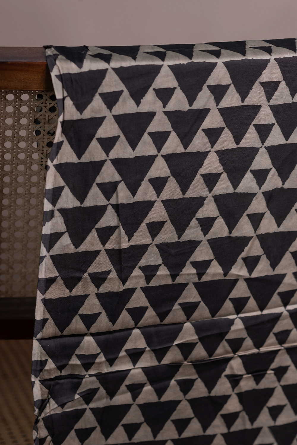 Silk Fabrics - Matkatus 