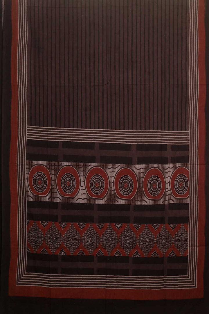 Ajrak Suits - Matkatus