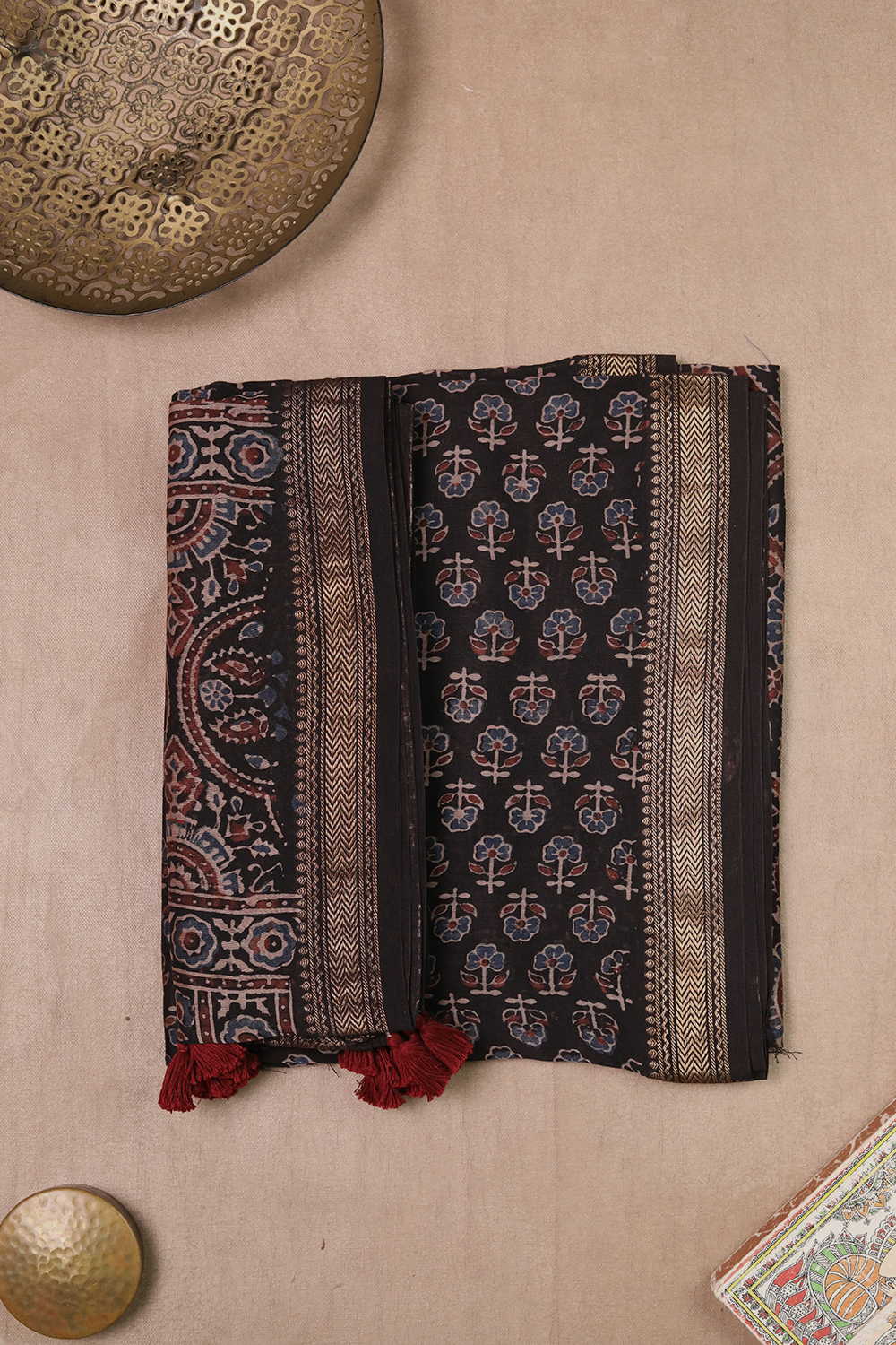 Top & Dupatta -Matkatus 