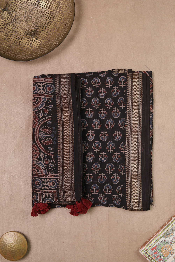 Top & Dupatta -Matkatus 