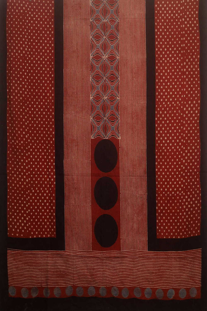 Ajrak Suits - Matkatus