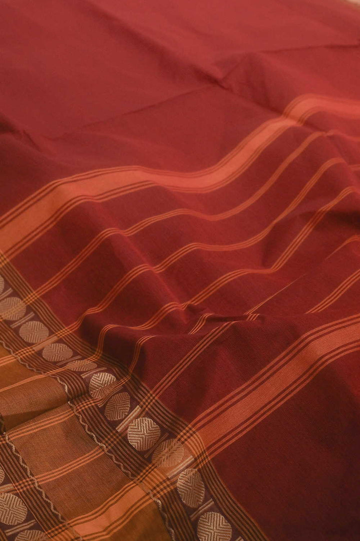 Sarees - Matkatus