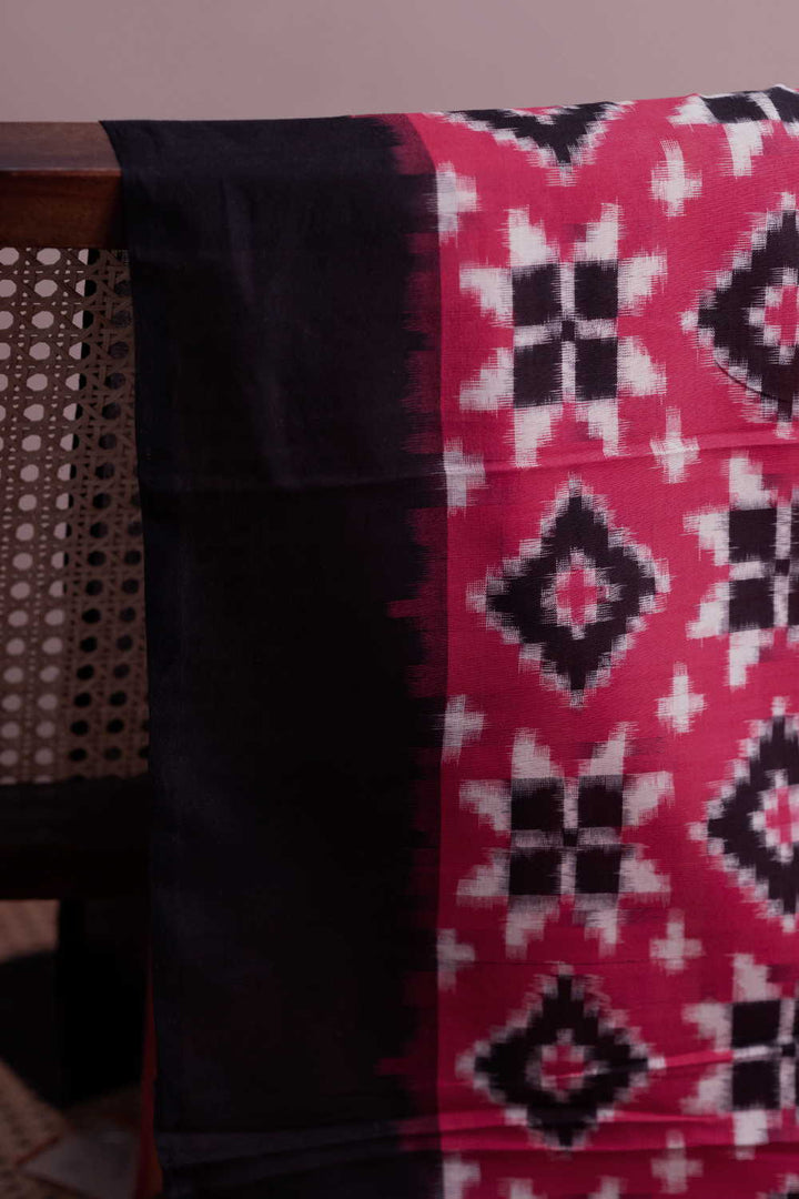 Pochampally Ikat Fabric - Matkatus