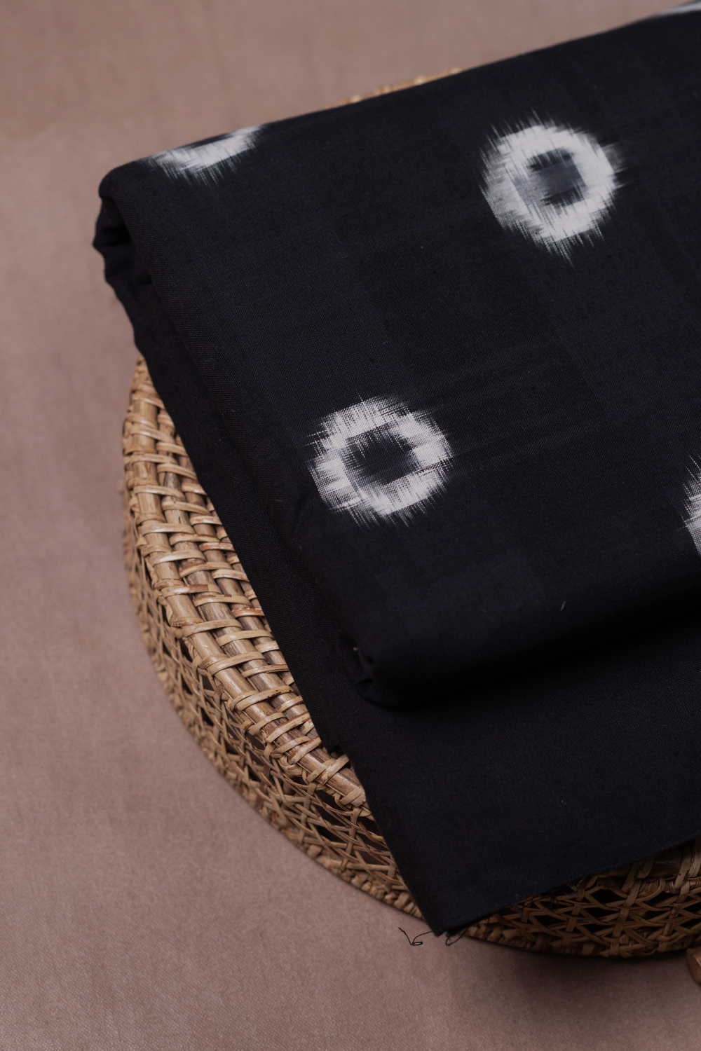 Pochampally Ikat Fabric - Matkatus