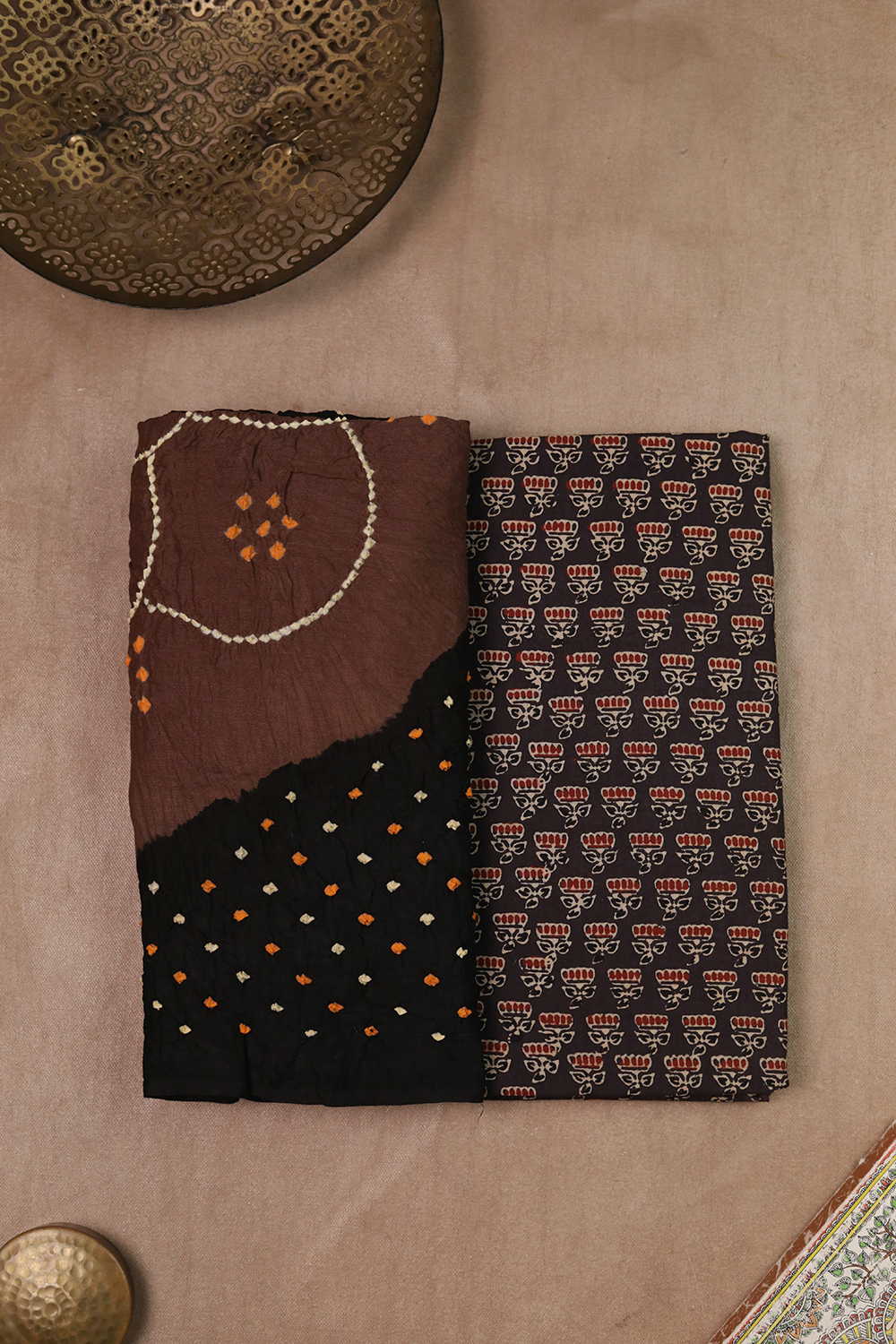 Top & Dupatta - Matkatus