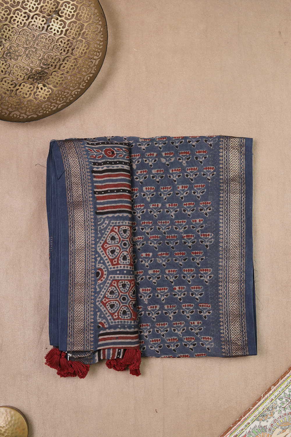 Top & Dupatta -Matkatus 