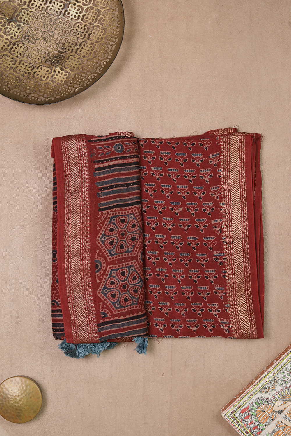 Top & Dupatta -Matkatus 