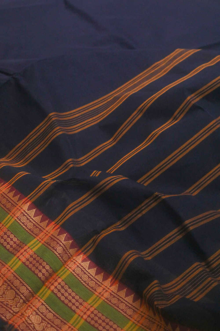 Sarees - Matkatus