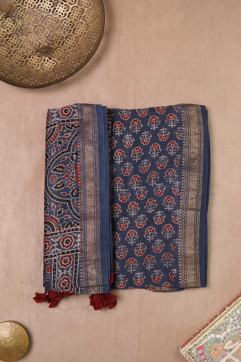 Top & Dupatta -Matkatus 