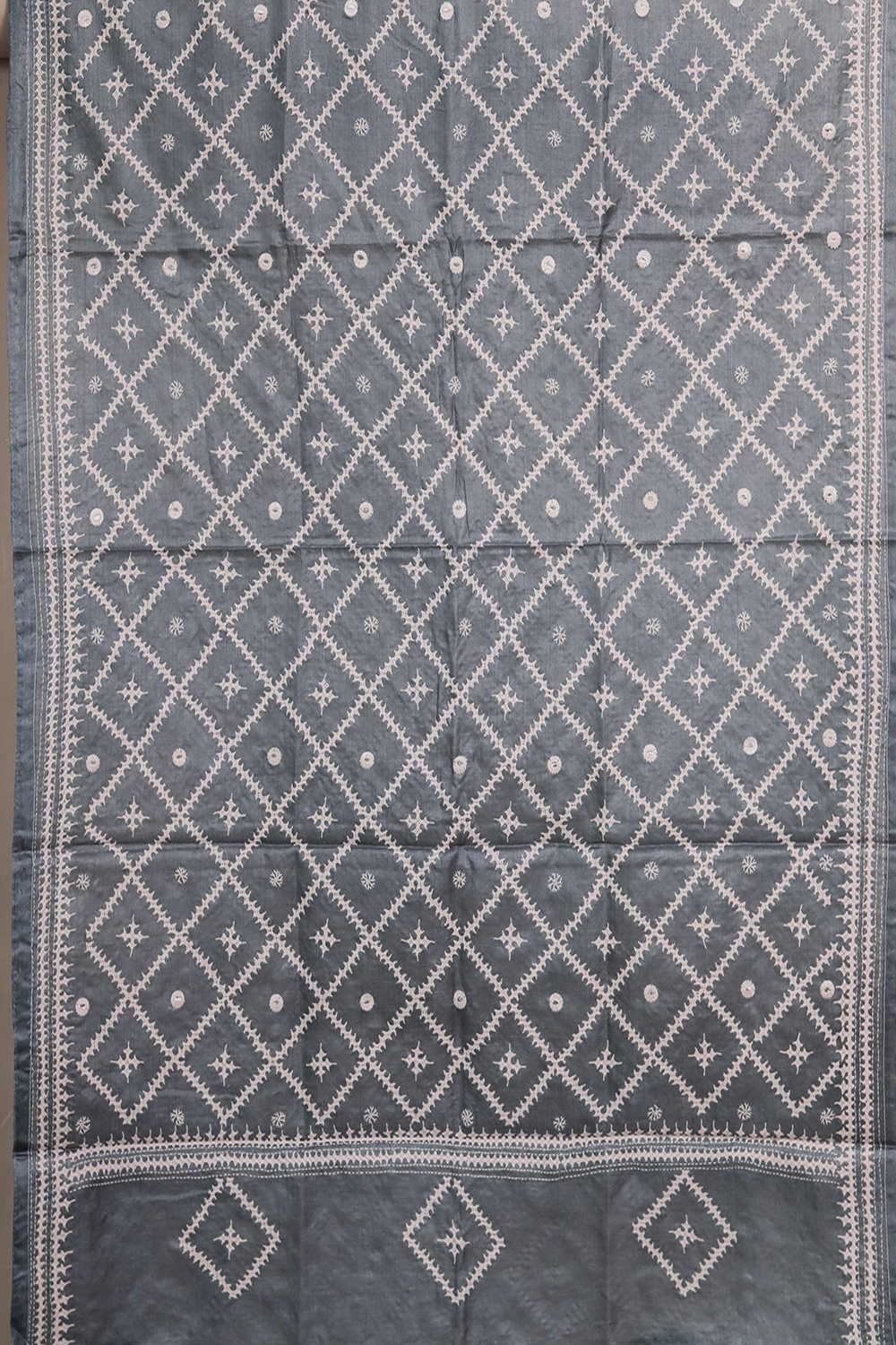 Embroidered Dupattas - Matkatus 