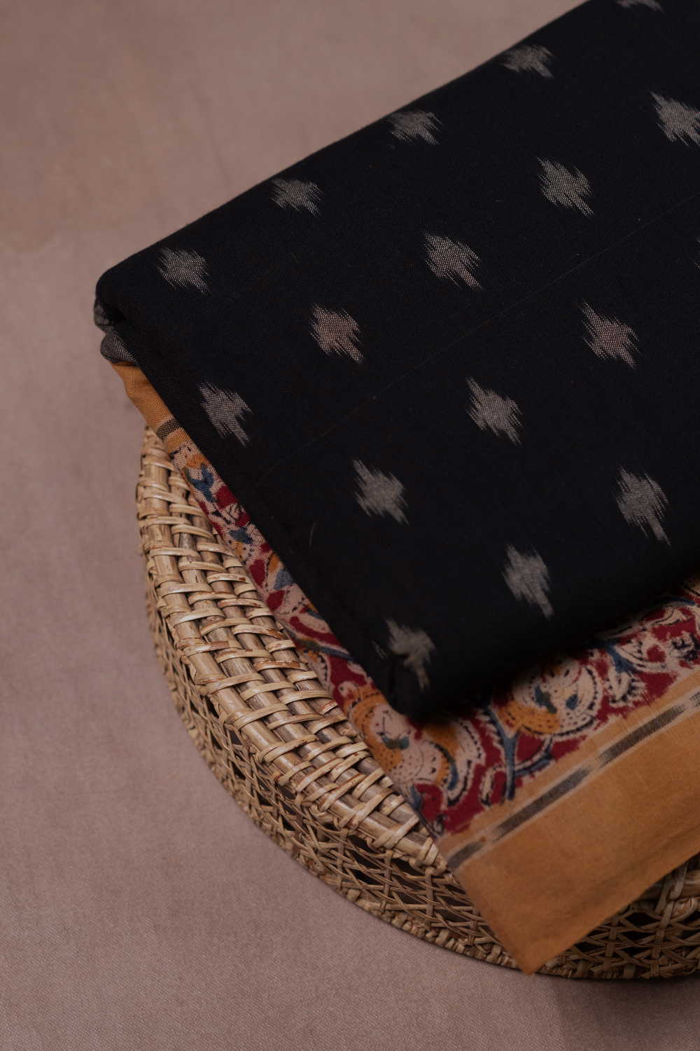 Printed Border with Ikat Cotton Fabric - Matkatus