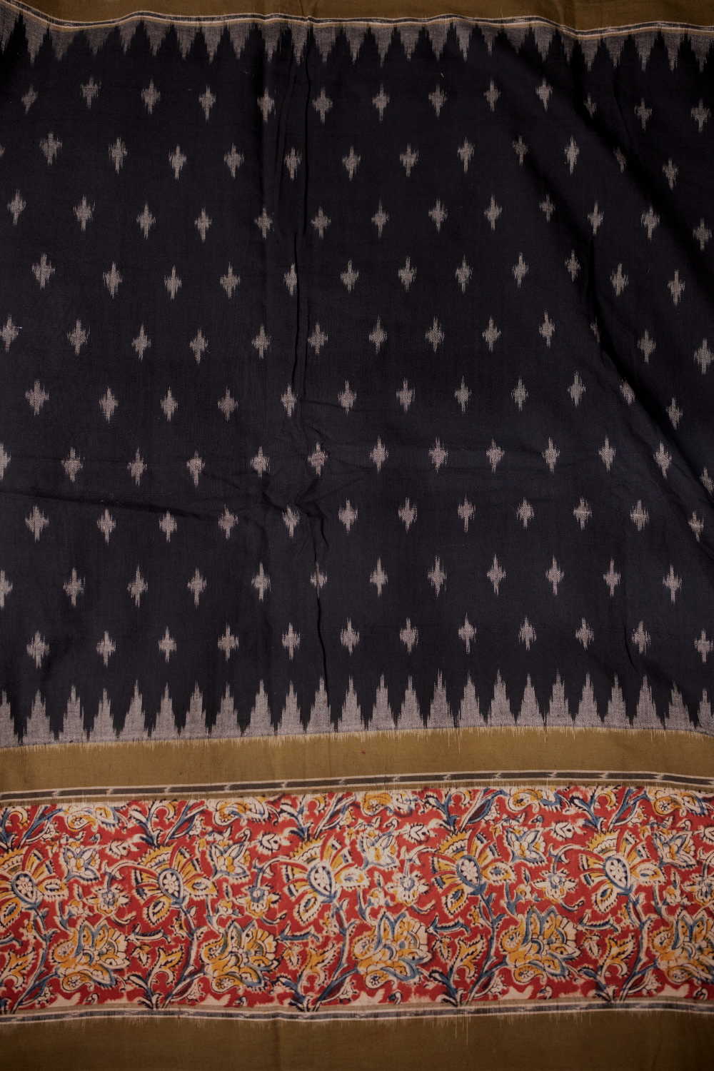 Printed Border with Ikat Cotton Fabric - Matkatus