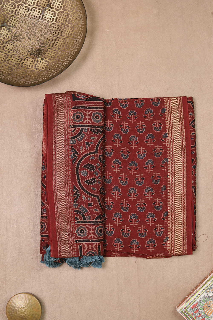 Top & Dupatta -Matkatus 