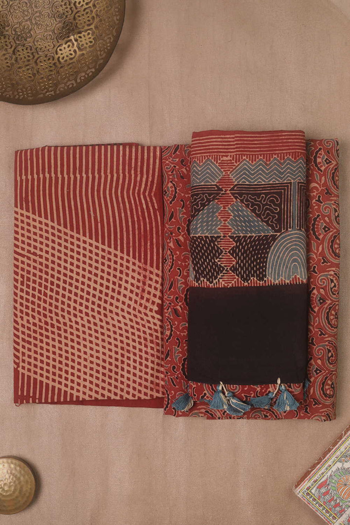 Ajrak Suits - Matkatus 