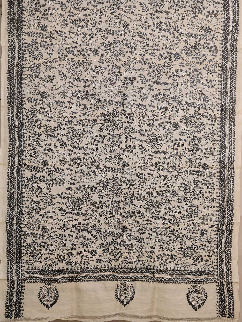 Embroidered Dupattas - Matkatus 