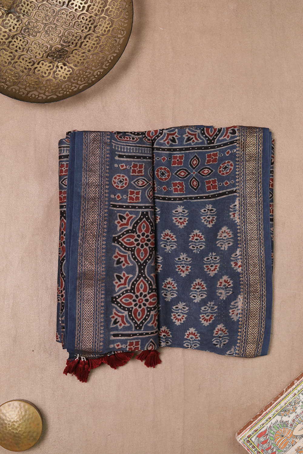 Top & Dupatta -Matkatus 