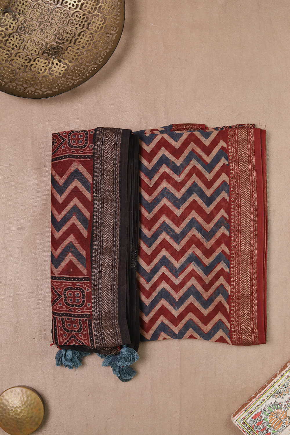 Top & Dupatta -Matkatus 